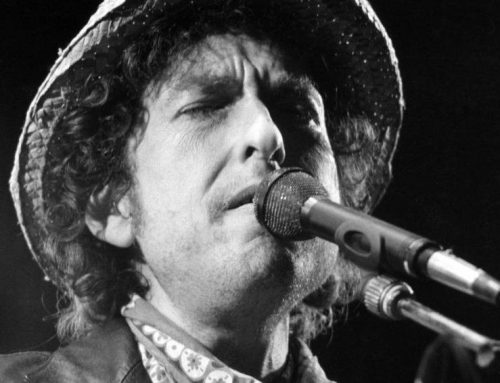 Després de 4 mesos Bob Dylan dóna senyals de vida.